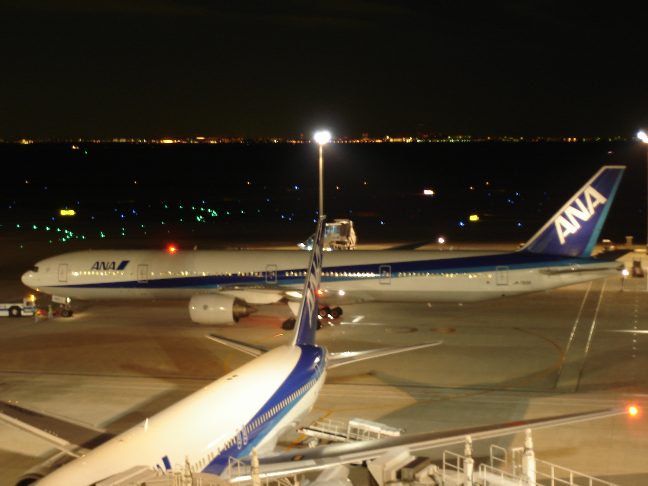 777-300