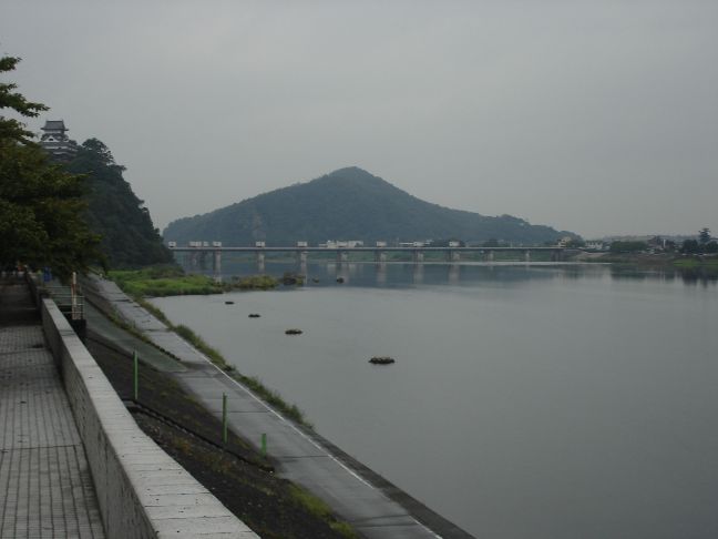 木曽川