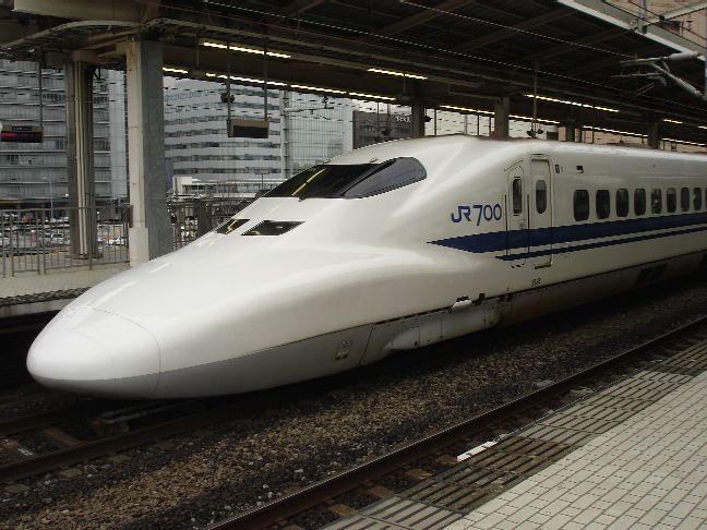 700系