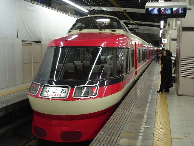 ロマンスカー