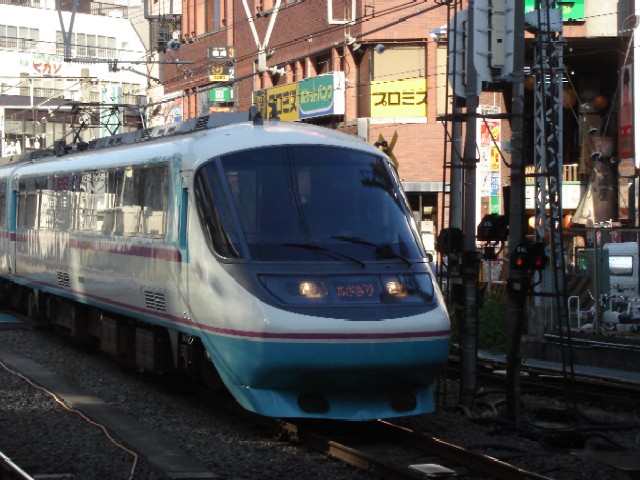 小田急20000系