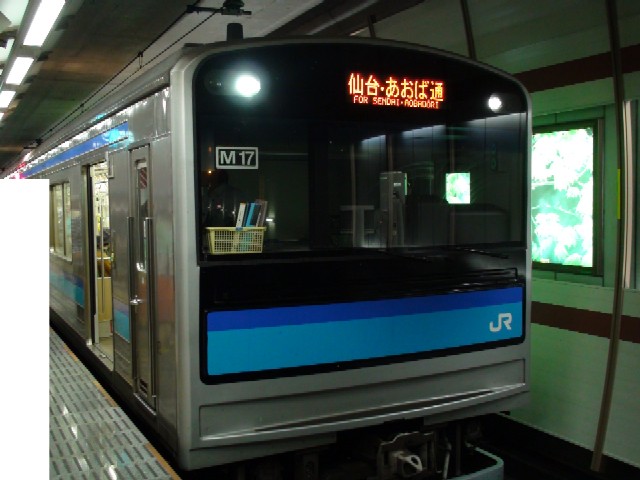 ΐ205niHandycam HDR-XR500Vj