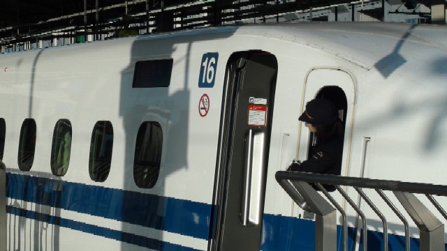493A 車掌